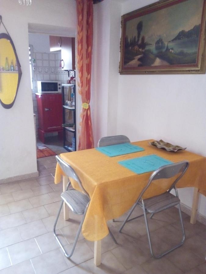 Al Mare, Al Sole, Si', Ma Nella Casa Del Minatore Buggerru Buitenkant foto