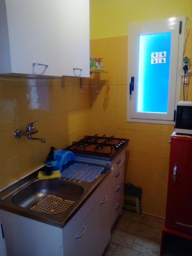Al Mare, Al Sole, Si', Ma Nella Casa Del Minatore Buggerru Buitenkant foto