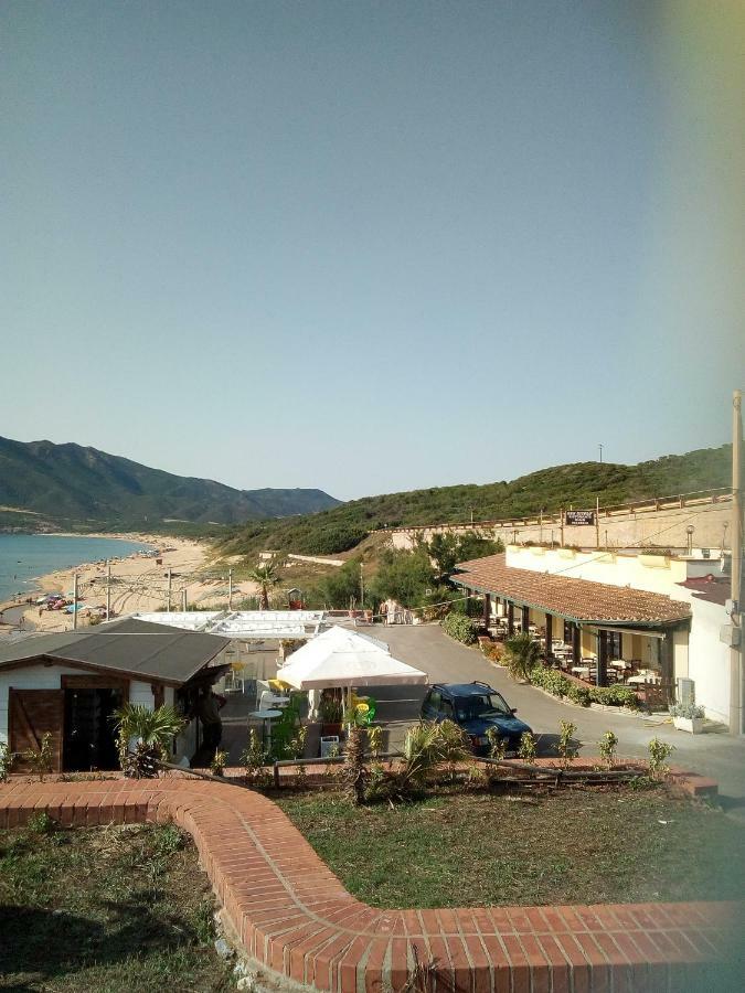 Al Mare, Al Sole, Si', Ma Nella Casa Del Minatore Buggerru Buitenkant foto